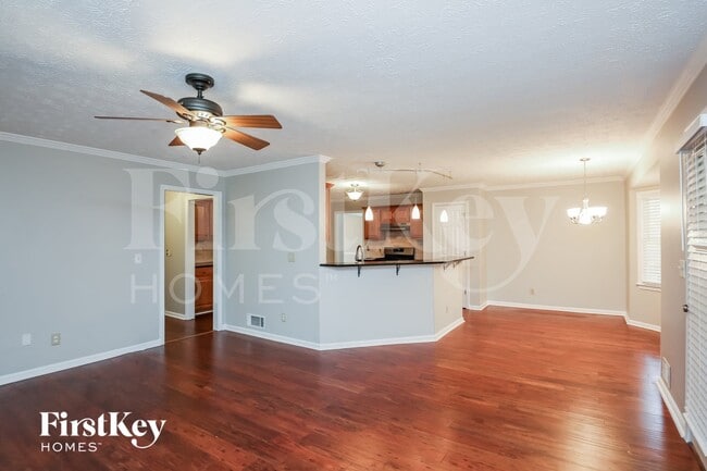 Building Photo - 100 Timber Springs Way