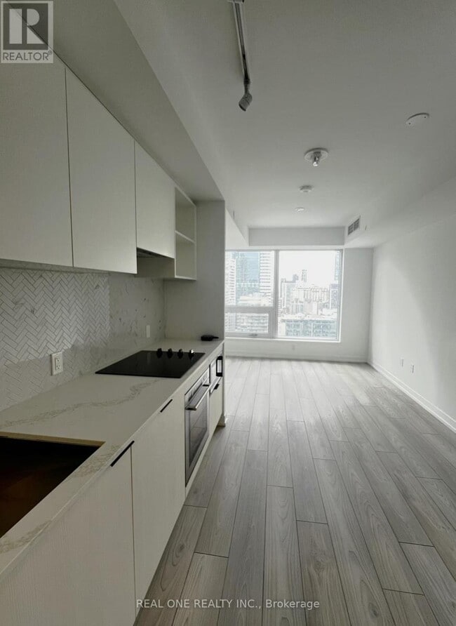 Building Photo - 82 Dalhousie St