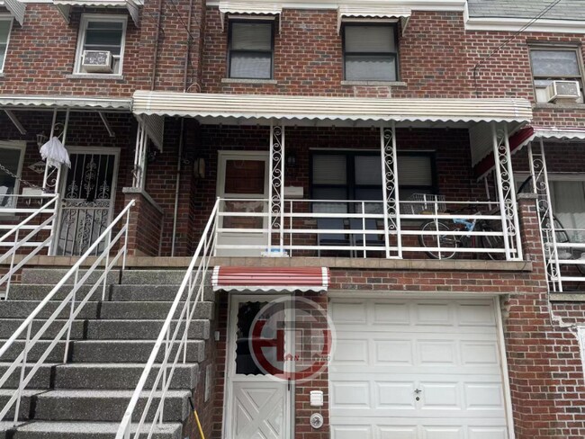 Building Photo - 2447 Fish Ave