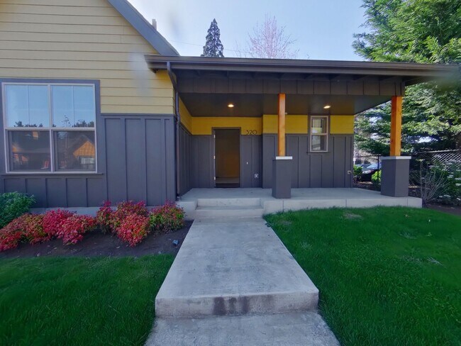 Foto del edificio - Newer Duplex Near Autzen Stadium - 3Bed/2Bath Home!