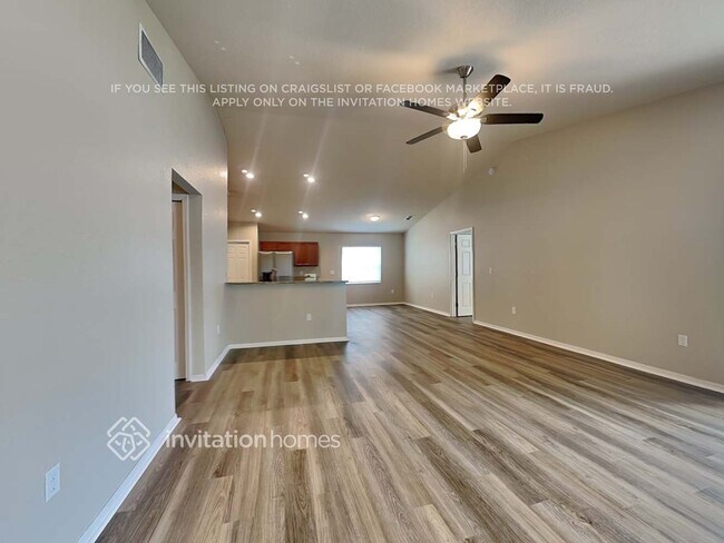 Foto del edificio - 5189 Belmont Park Ln
