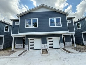 Building Photo - 3535 Alderfer St