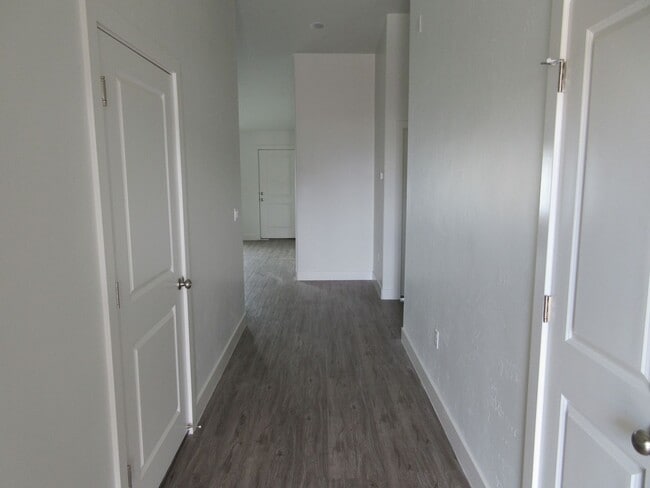 Foto del edificio - **Move-In Discount** 3 bed,  2 Bath, Twin Home - Newer Construction
