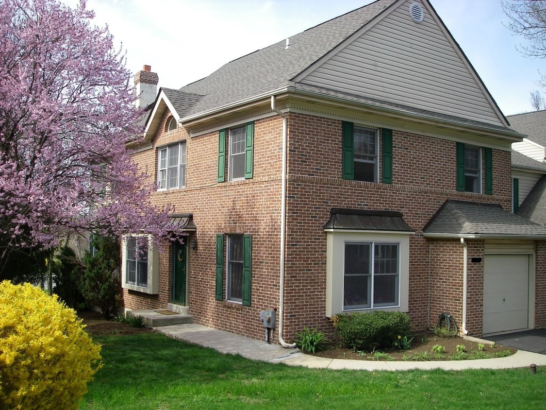 2601 Wister Ct, Lansdale, PA 19446 Townhome Rentals in Lansdale PA