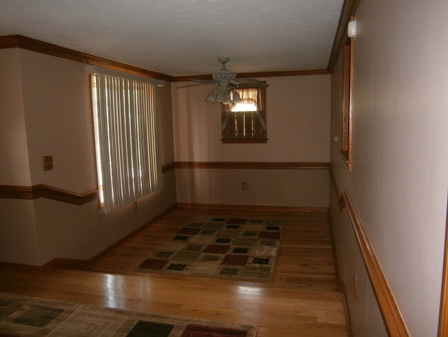 Foto del edificio - 3 BR, 3 Bath Single Family Home in West York