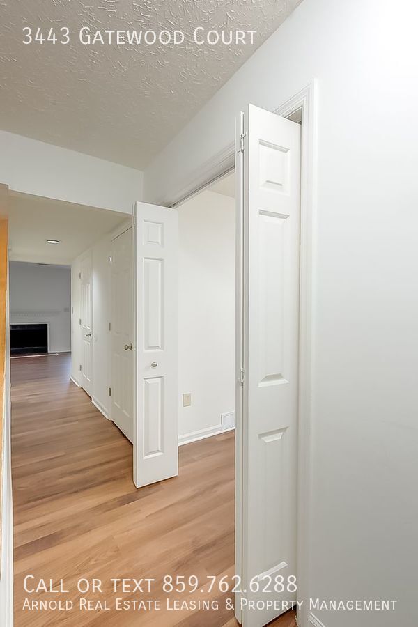 Building Photo - New 3 Bedroom 2.5 Bath Listing!
