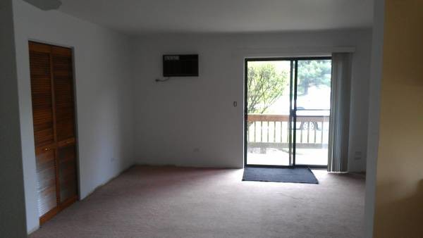 Primary Photo - 413 Berkshire Dr