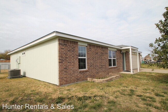 Foto del edificio - 3 br, 2 bath House - 2505 Boyd Ave
