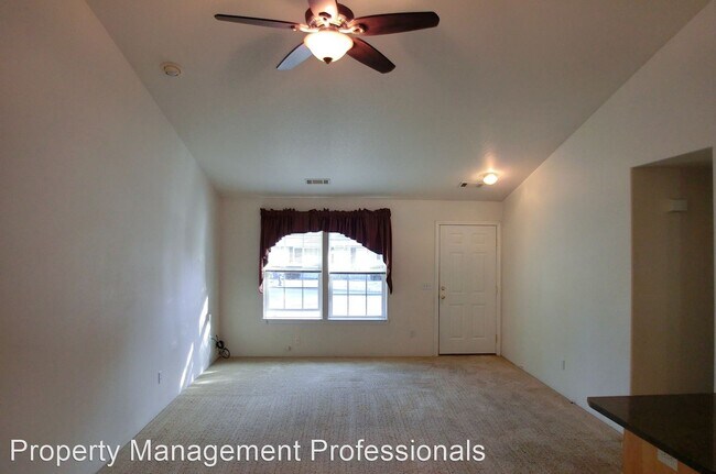 Foto del edificio - 3 br, 2 bath House - 940 Cedar