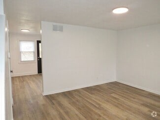 Building Photo - 62 Midland Heights Cir
