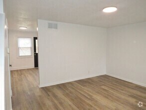 Building Photo - 62 Midland Heights Cir