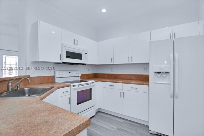 Foto del edificio - 5603 Polk St