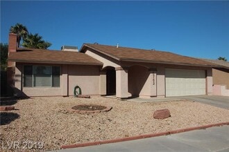 Building Photo - 6762 Carrera Dr