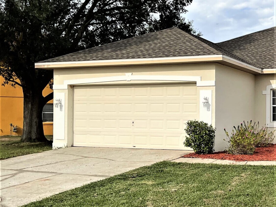 Foto principal - 254 Glenwood Blvd