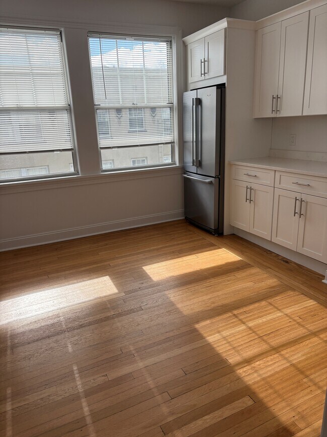 Foto del edificio - 123-127 Summit Ave