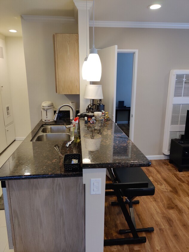 Foto principal - 230 W Holly Ave