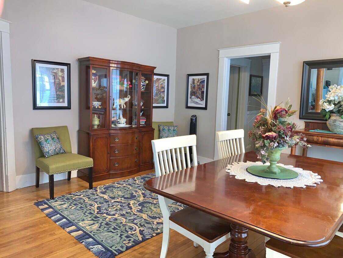 Primary Photo - 20 Mansfield Pl