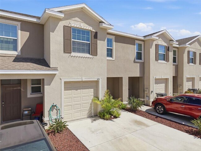 Foto del edificio - 424 Newmont Cir