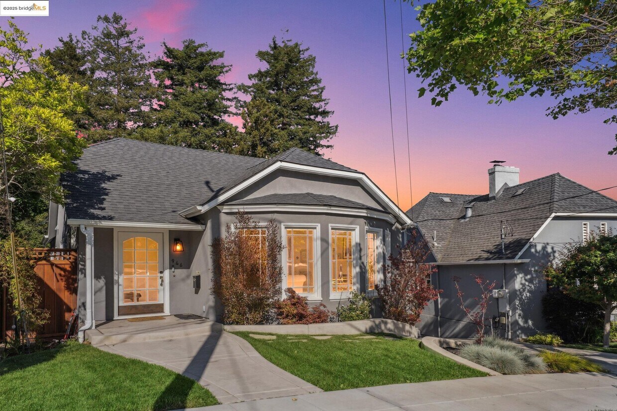 Foto principal - 946 Alma Pl
