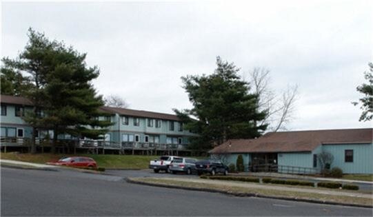 Building Photo - 360-362 Tokeneke Rd
