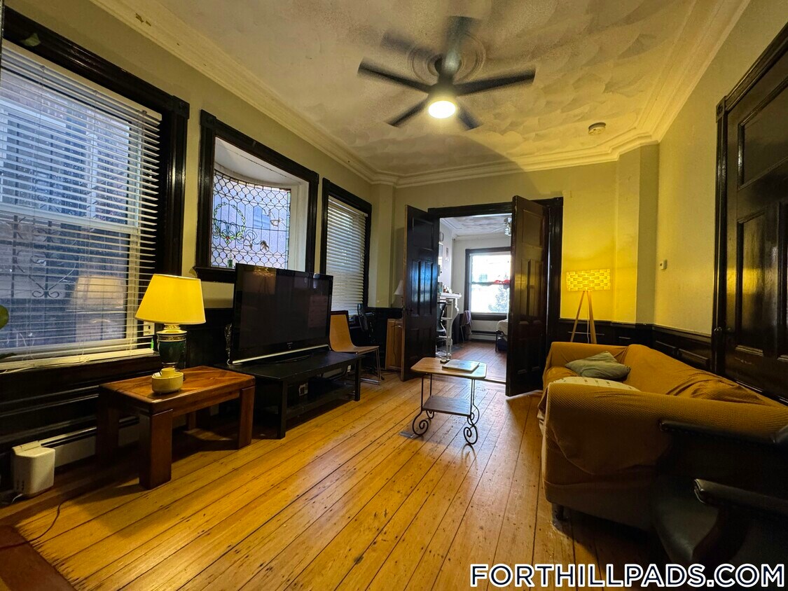 Foto principal - 3 Highland St