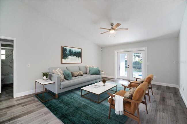 Foto del edificio - 909 Sandpiper Ln