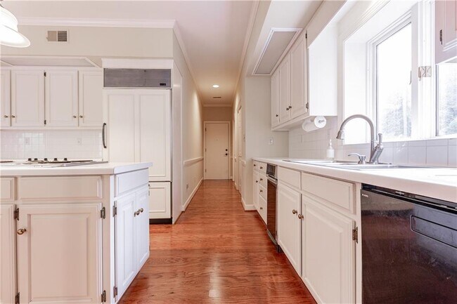 Foto del edificio - 3536 Mill Creek Rd NE