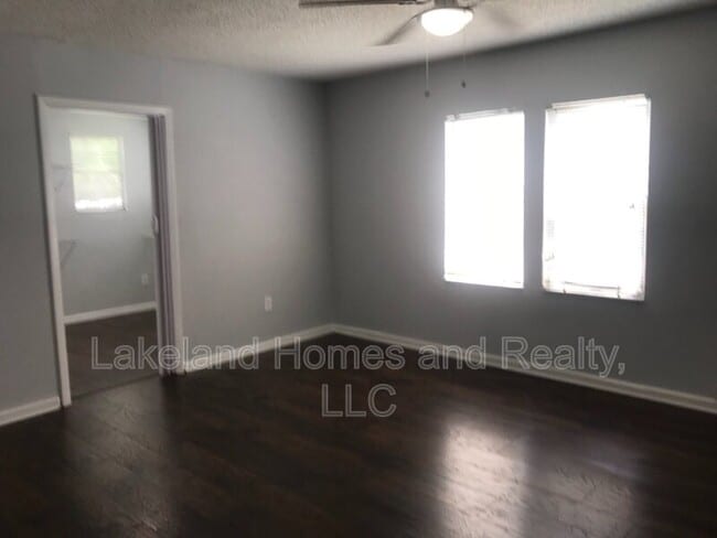 Foto del edificio - 1060 E Wabash St