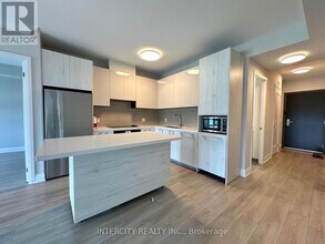 Building Photo - 18-1818 Water Walk Dr