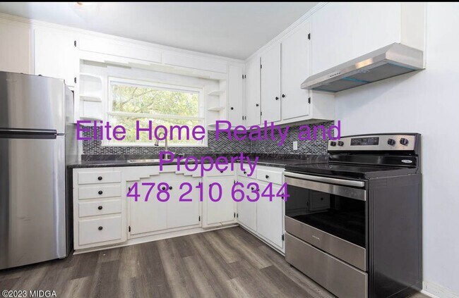 Foto del edificio - 1816 Upper River Rd