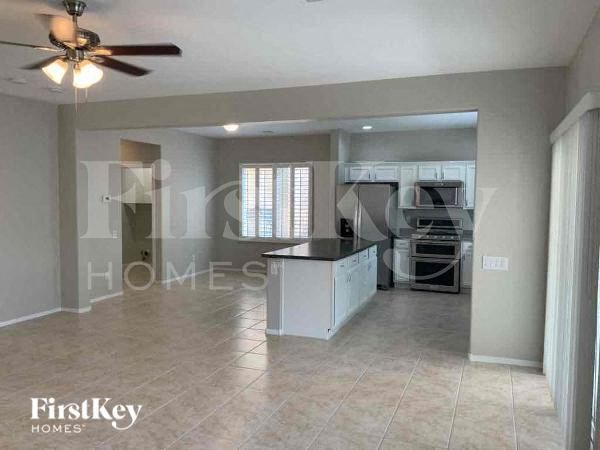 Building Photo - 2883 Ardoch Ave