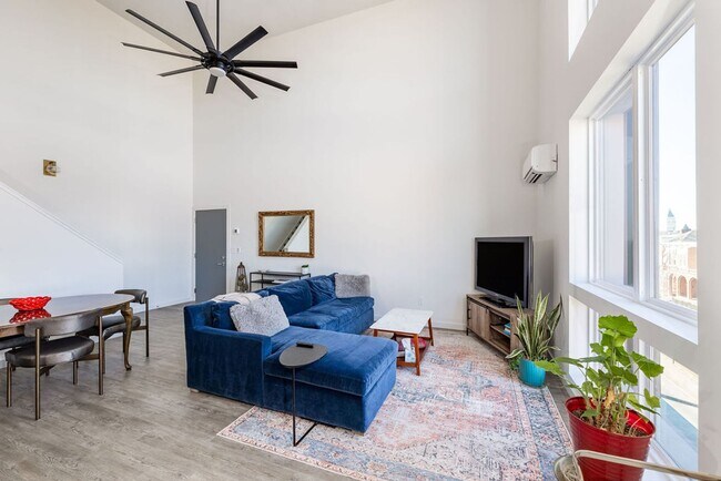 Foto del edificio - 2 Story Penthouse furnished at The Madison