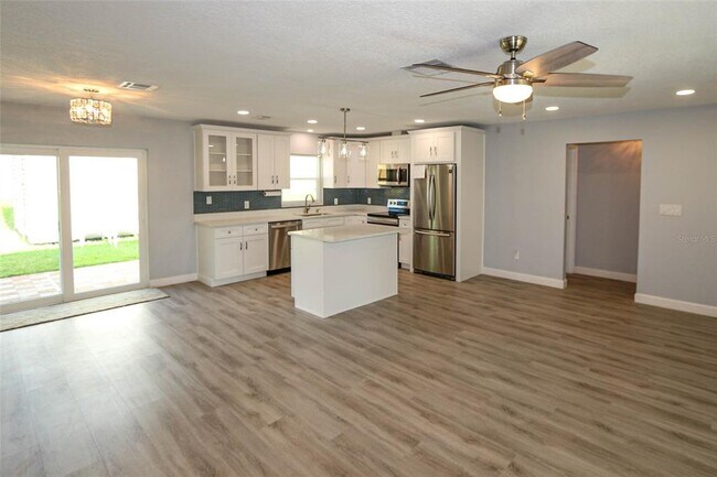 Building Photo - 1444 Overcash Dr