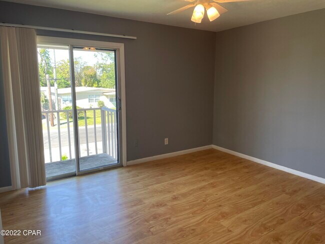 Foto del edificio - 1510 Clay Ave