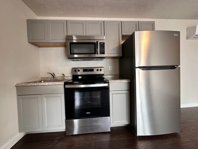 Interior Photo - Studio 28 Apartments