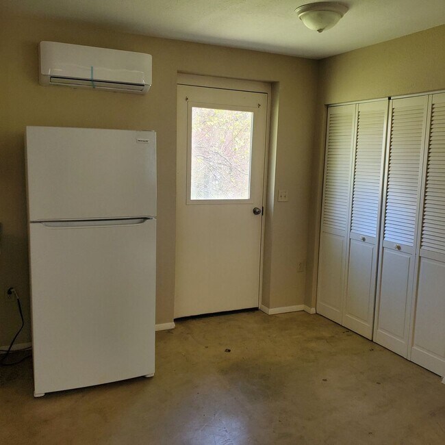 Foto del edificio - Nice 1 bedroom home