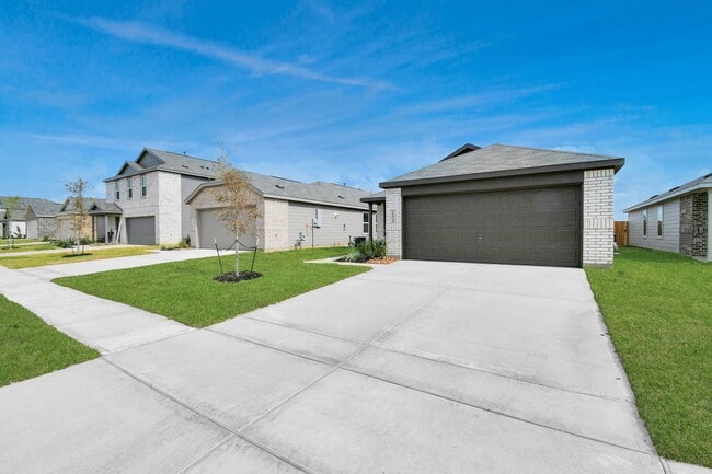 Building Photo - 21518 Cottonwood Mdws Trl