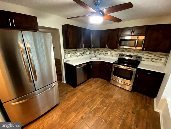 Building Photo - 11554 Joyceton Dr