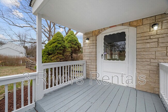 Foto del edificio - 600 Camp Meeting Rd