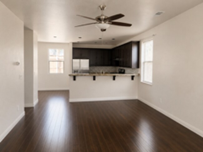 Foto del edificio - 2836 W Pico Del Monte Cir