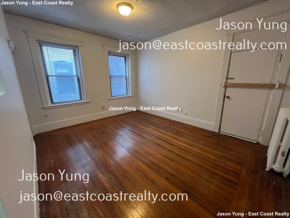238 Hemenway St Unit 3A, Boston, MA 02115 Condo for Rent in Boston