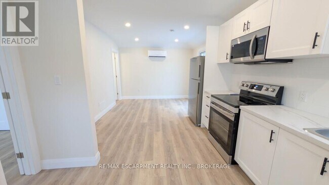 Photo du bâtiment - 21 Fawell Ave