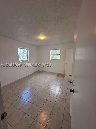 Building Photo - 8835 SW 27th St