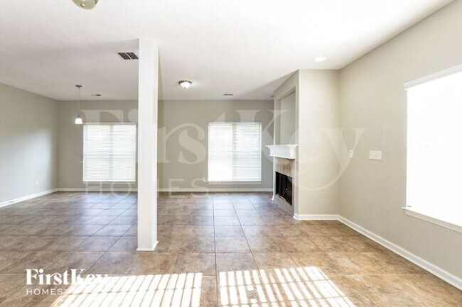 Foto del edificio - 7705 Walcott Cove