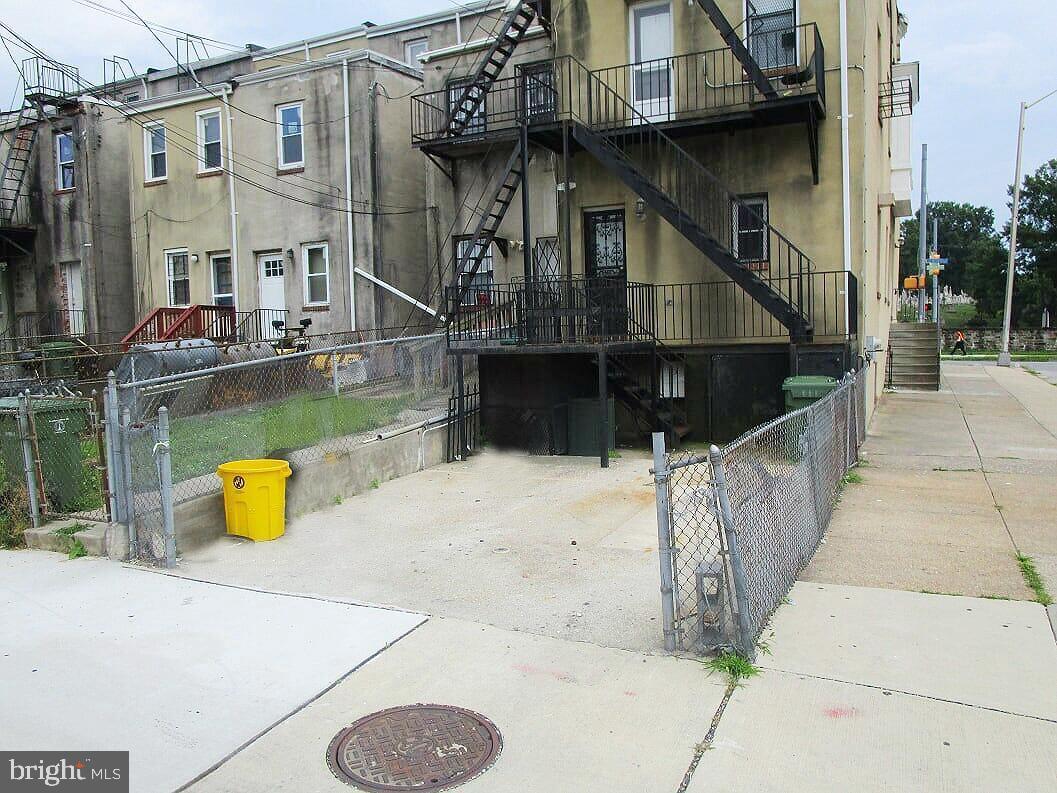 Foto principal - 800 E North Ave