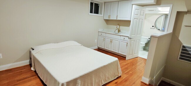 Foto del edificio - 4524 Salem Ln NW