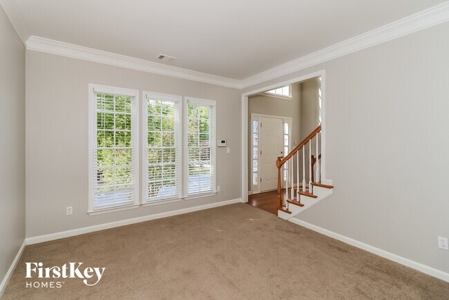 Foto del edificio - 7295 Devonhall Way