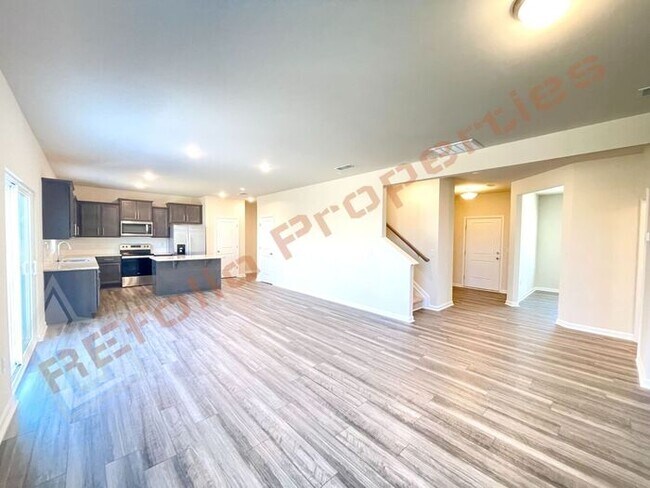 Building Photo - Beautiful Brand New 2 Story 4 Bedroom 2.5 ...