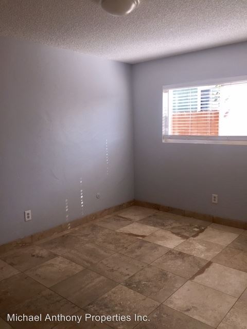 Foto del edificio - 284 Imperial Beach Blvd