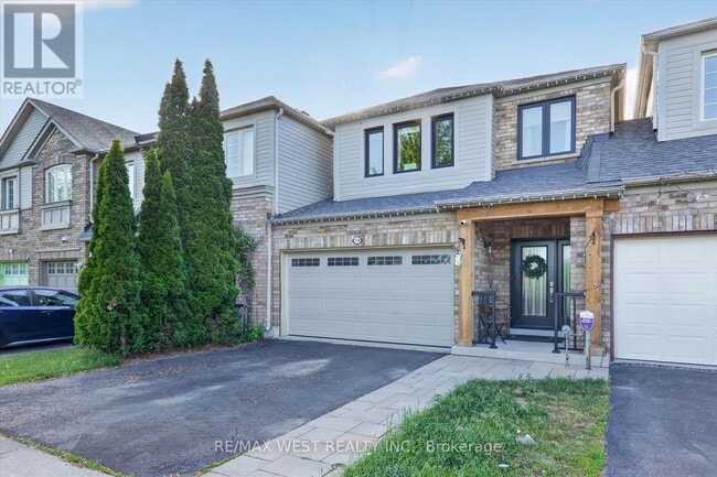 Building Photo - 138 Gristone Crescent
